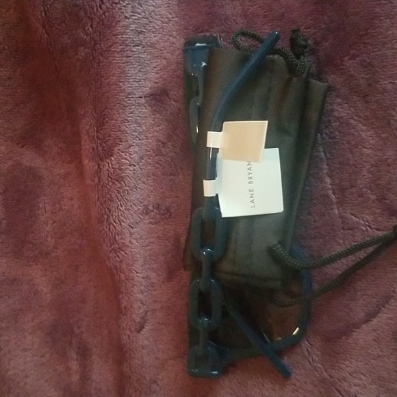 *NWT* Lane Bryant Navy With Chain Cateye Sunglasses - Picture 6 of 7